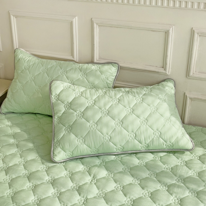 91家纺网 家纺一手货源 找家纺 纽缦家纺 2025新款云朵棉加厚夹棉床垫床护垫 小绿条