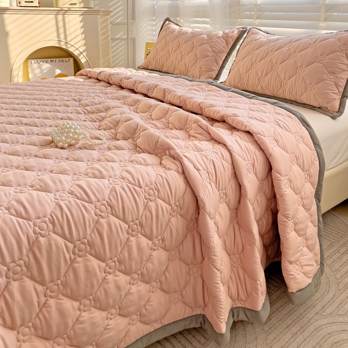 91家纺网 家纺一手货源 找家纺 （总）纽缦家纺 2025新款纯色云朵棉加棉加厚单品床盖床盖单件单床盖（床单）