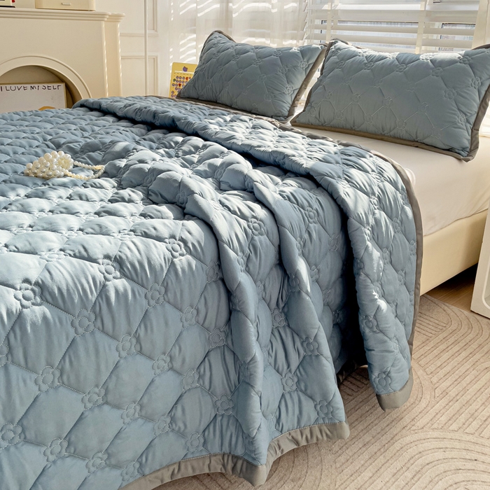 91家纺网 家纺一手货源 找家纺 （总）纽缦家纺 2025新款纯色云朵棉加棉加厚单品床盖床盖单件单床盖（床单）