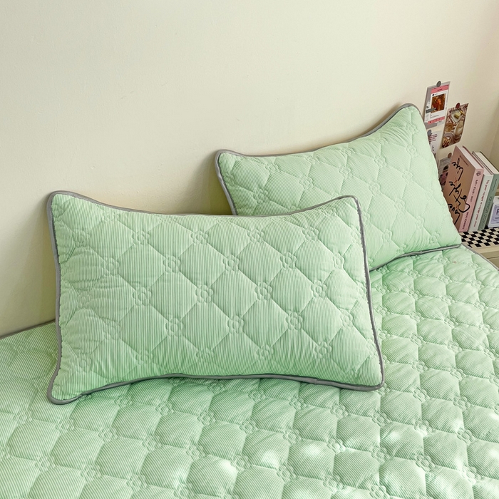 91家纺网 家纺一手货源 找家纺 纽缦家纺 2025新款云朵棉亲肤加厚夹棉单品床笠床笠单件单床笠 小绿条