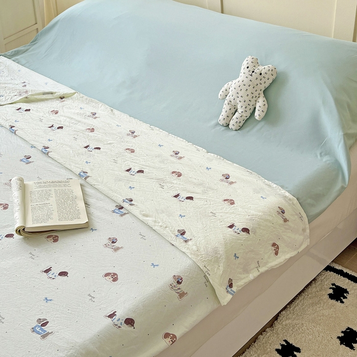 91家纺网 家纺一手货源 找家纺 纽缦家纺 2025春夏新款A类水洗棉印花睡袋 可可腊肠犬