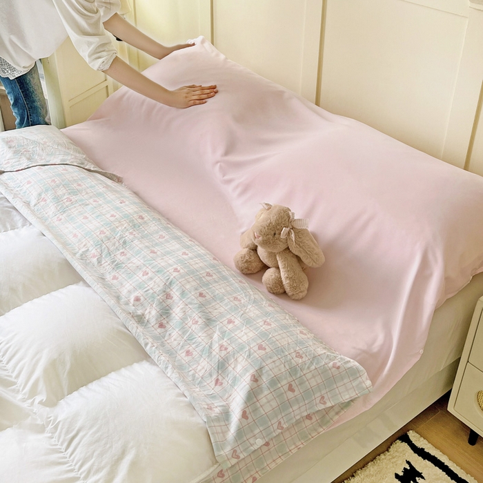 91家纺网 家纺一手货源 找家纺 纽缦家纺 2025春夏新款A类水洗棉印花睡袋 温暖粉心