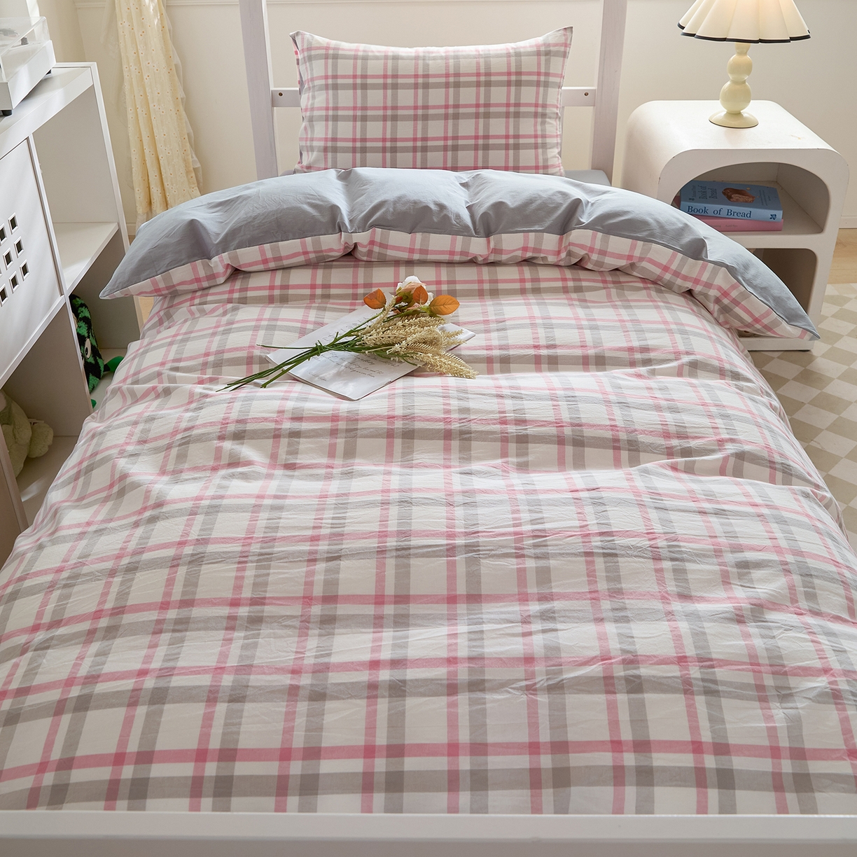 91家纺网 家纺一手货源 找家纺 吾诺2025新款 色织全棉学生组合大礼包三件套四件套 晨雾