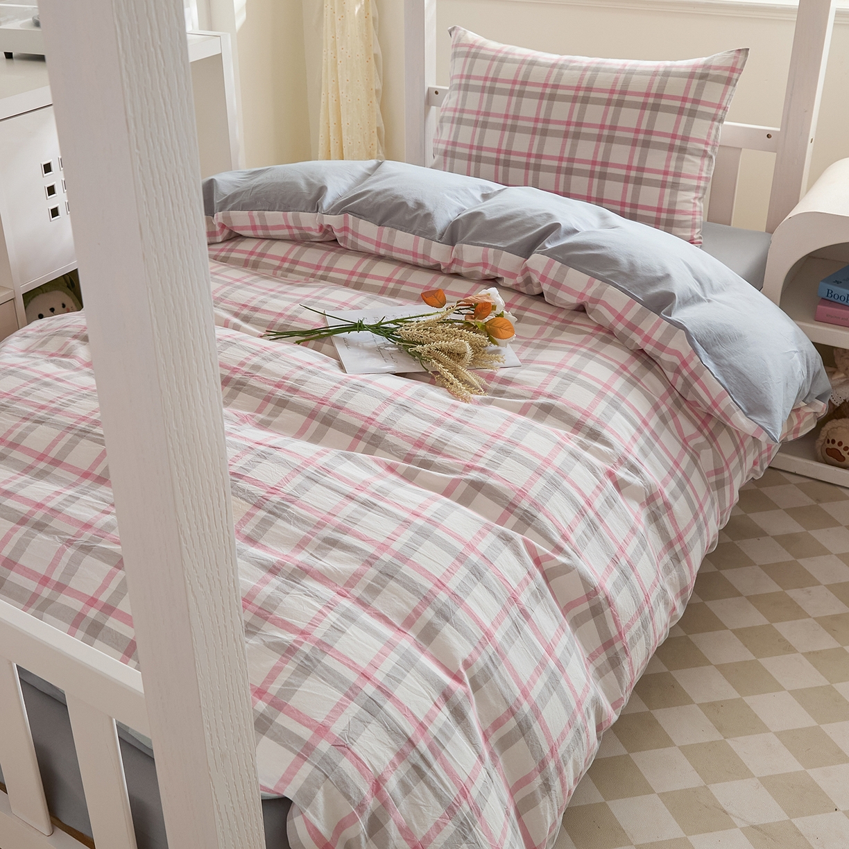 91家纺网 家纺一手货源 找家纺 吾诺2025新款 色织全棉学生组合大礼包三件套四件套 晨雾