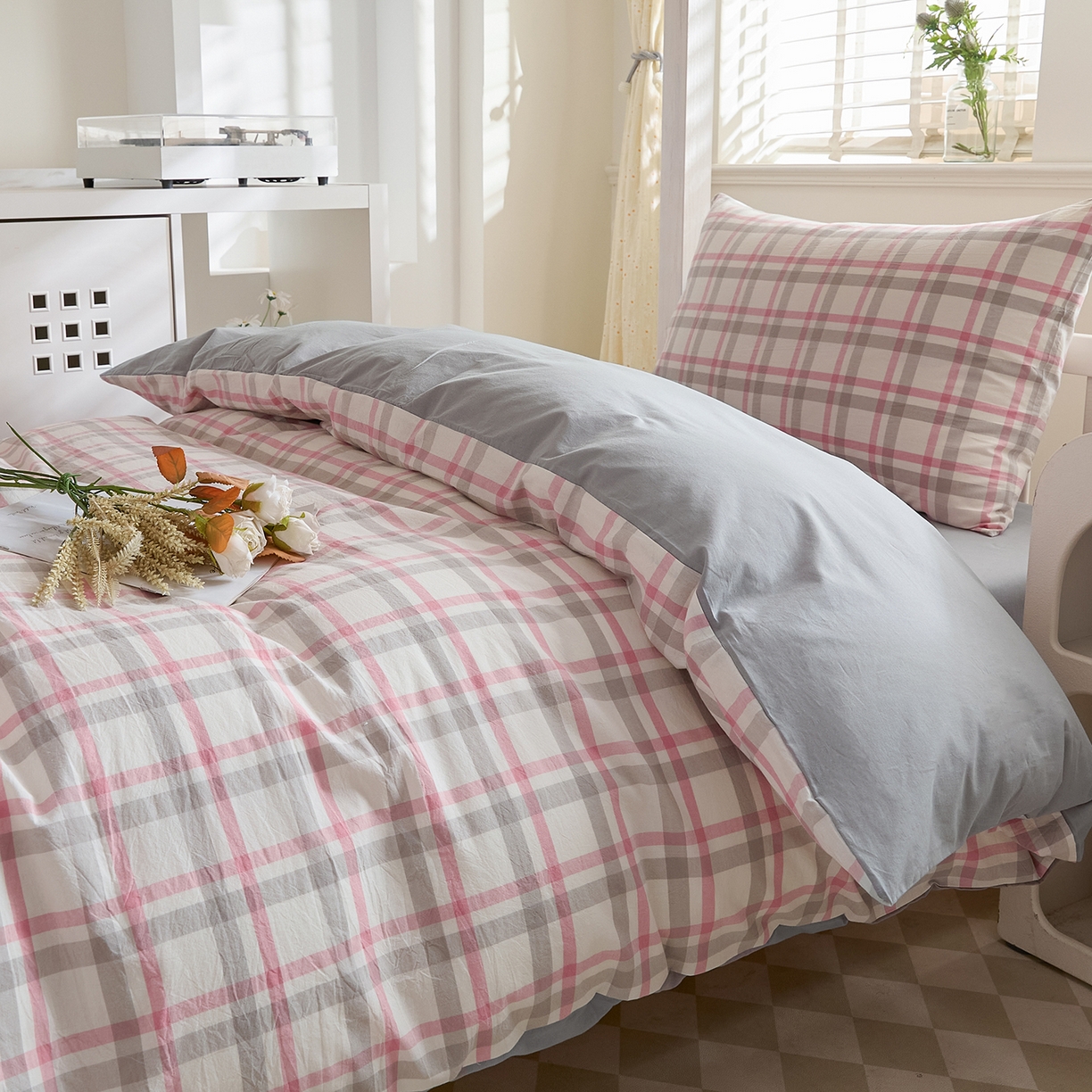 91家纺网 家纺一手货源 找家纺 吾诺2025新款 色织全棉学生组合大礼包三件套四件套 晨雾