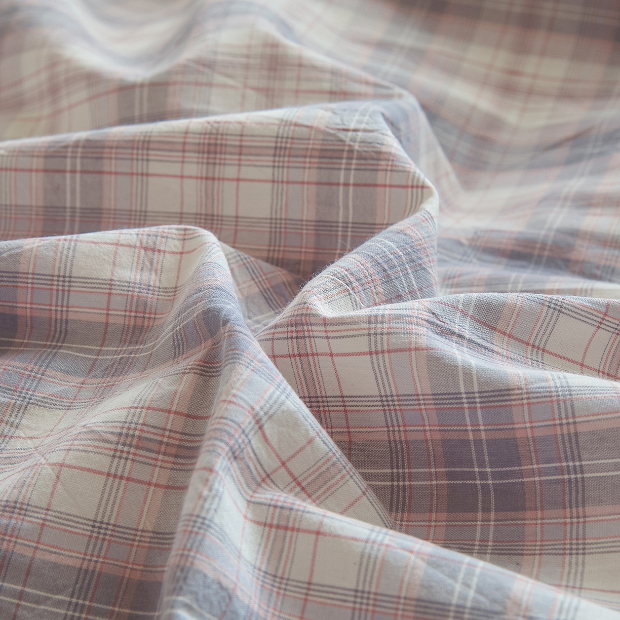 91家纺网 家纺一手货源 找家纺 吾诺2025新款 色织全棉学生组合大礼包三件套四件套 丹宁格