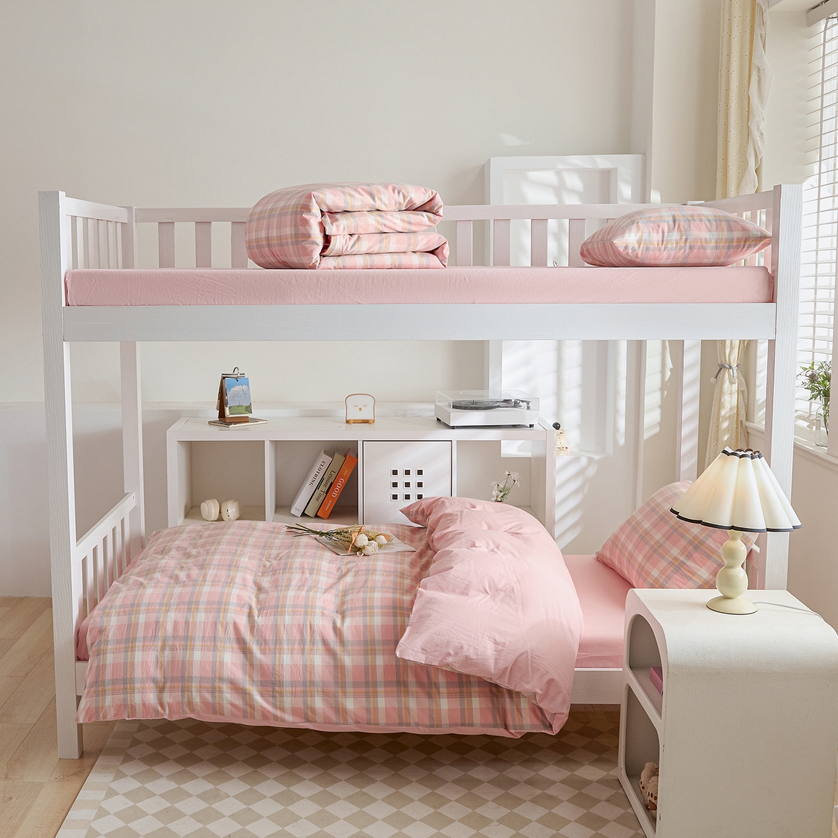 91家纺网 家纺一手货源 找家纺 吾诺2025新款 色织全棉学生组合大礼包三件套四件套 简希-粉