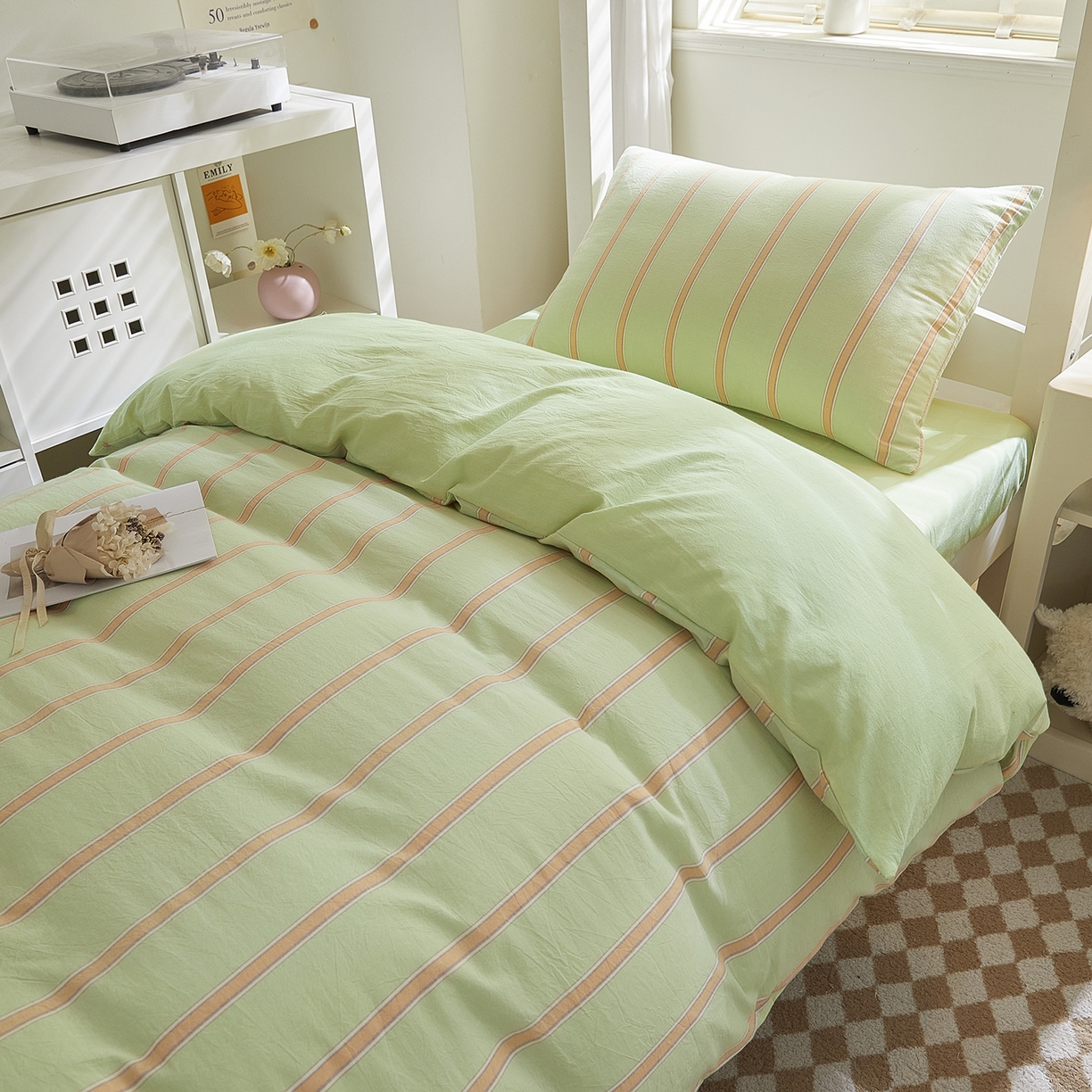 91家纺网 家纺一手货源 找家纺 吾诺2025新款 色织全棉学生组合大礼包三件套四件套 桔绿条