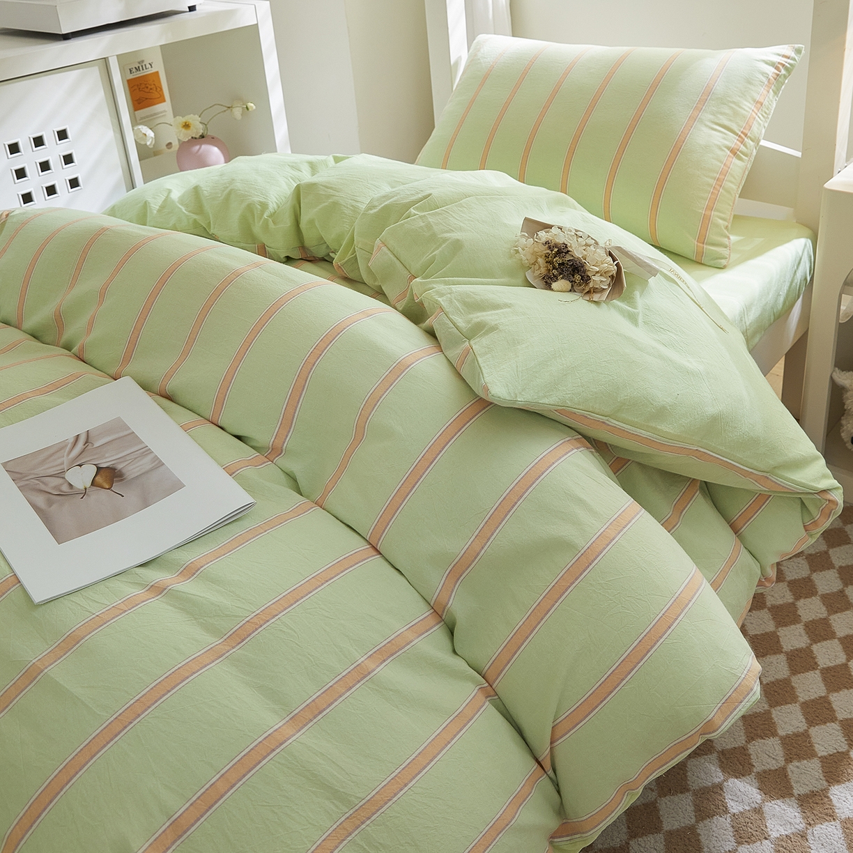 91家纺网 家纺一手货源 找家纺 吾诺2025新款 色织全棉学生组合大礼包三件套四件套 桔绿条