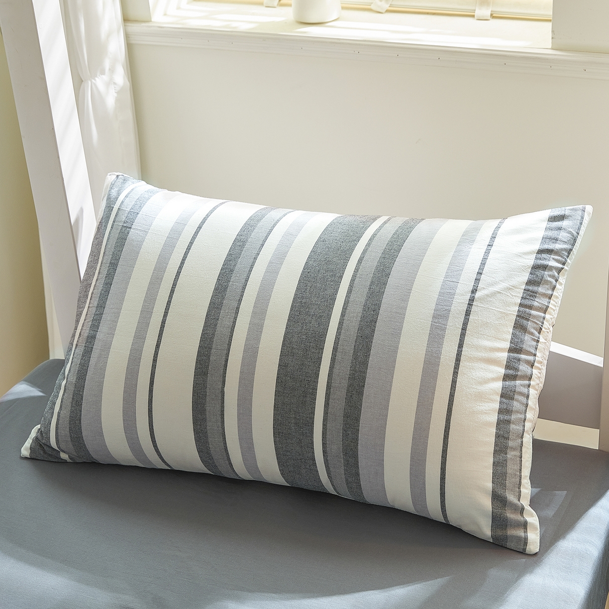 91家纺网 家纺一手货源 找家纺 吾诺2025新款 色织全棉学生组合大礼包三件套四件套 拉雯尔-灰