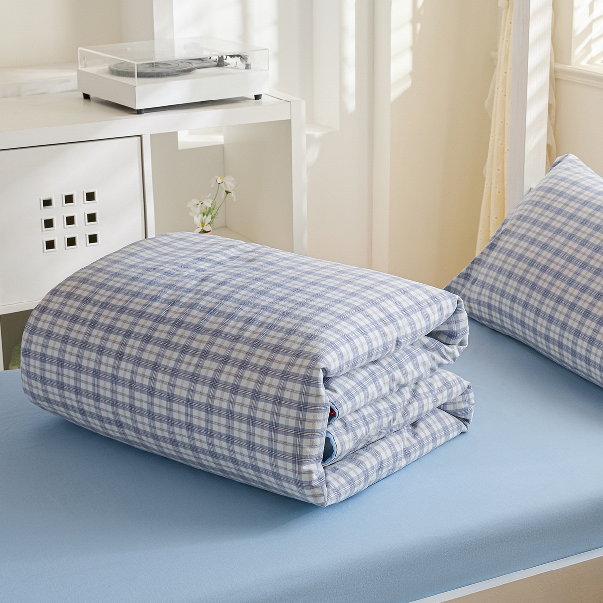 91家纺网 家纺一手货源 找家纺 吾诺2025新款 色织全棉学生组合大礼包三件套四件套 水手兰