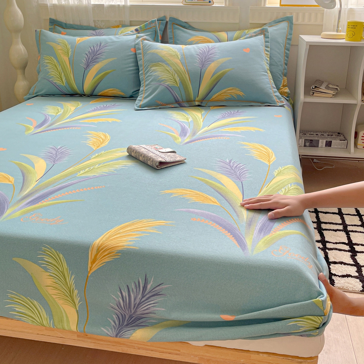 91家纺网 家纺一手货源 找家纺 纽缦家纺 2025新款全棉纯棉磨毛印花单床笠 床笠单件 风吹麦浪蓝