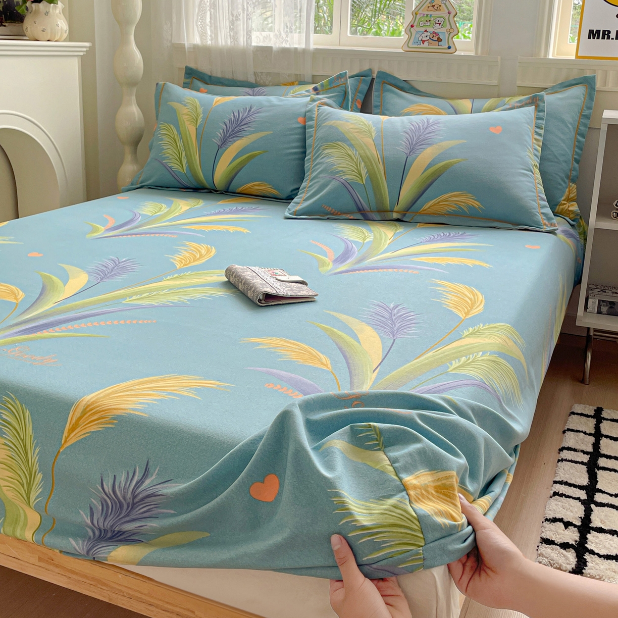 91家纺网 家纺一手货源 找家纺 纽缦家纺 2025新款全棉纯棉磨毛印花单床笠 床笠单件 风吹麦浪蓝