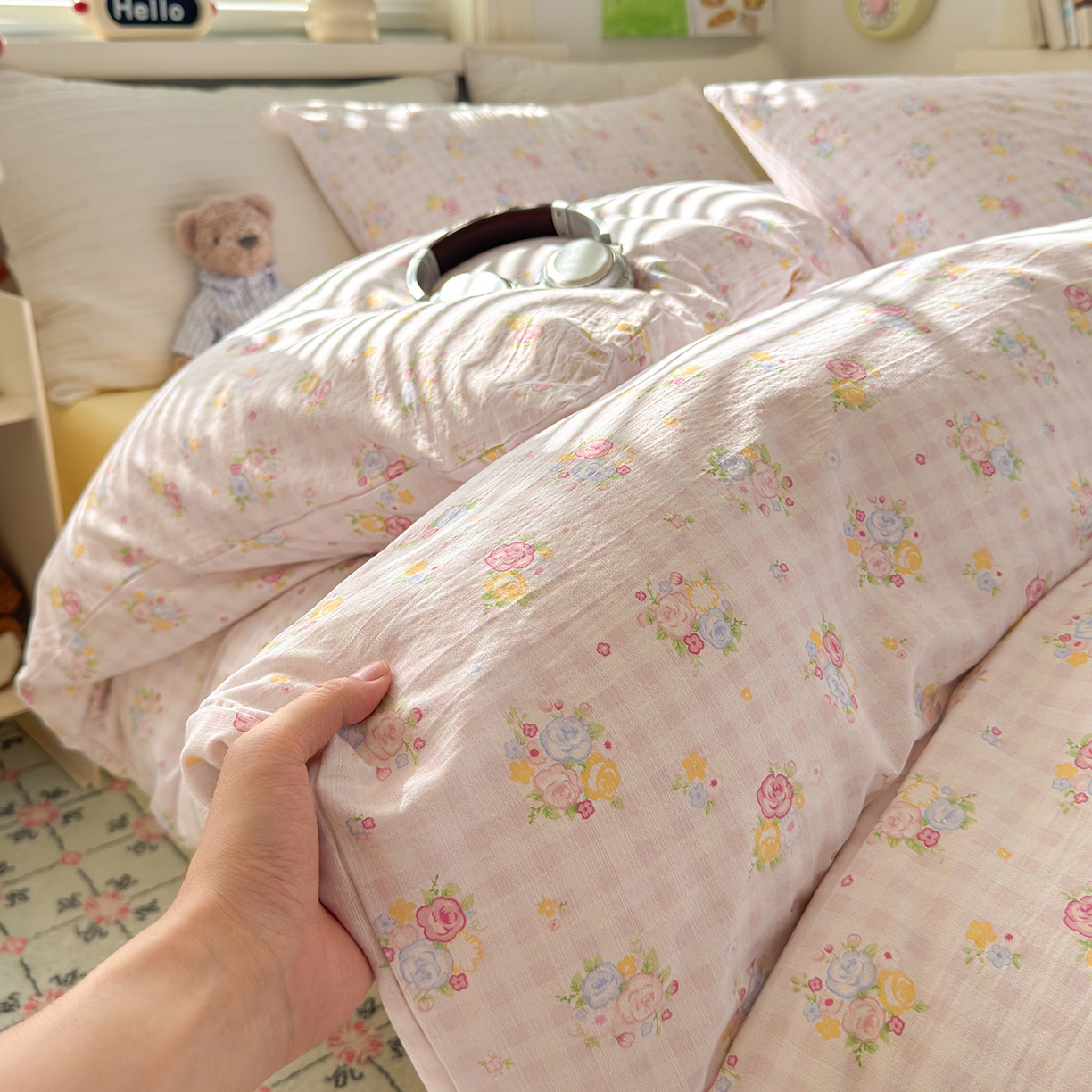 91家纺网 家纺一手货源 找家纺 沐芷 2025 A类木棉双层纱简约风床上四件套柔软手感宿舍三件套 花间语