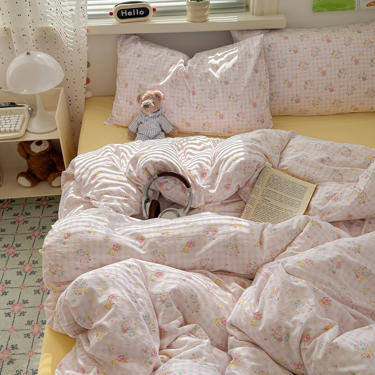 91家纺网 家纺一手货源 找家纺 沐芷 2025 A类木棉双层纱简约风床上四件套柔软手感宿舍三件套 花间语