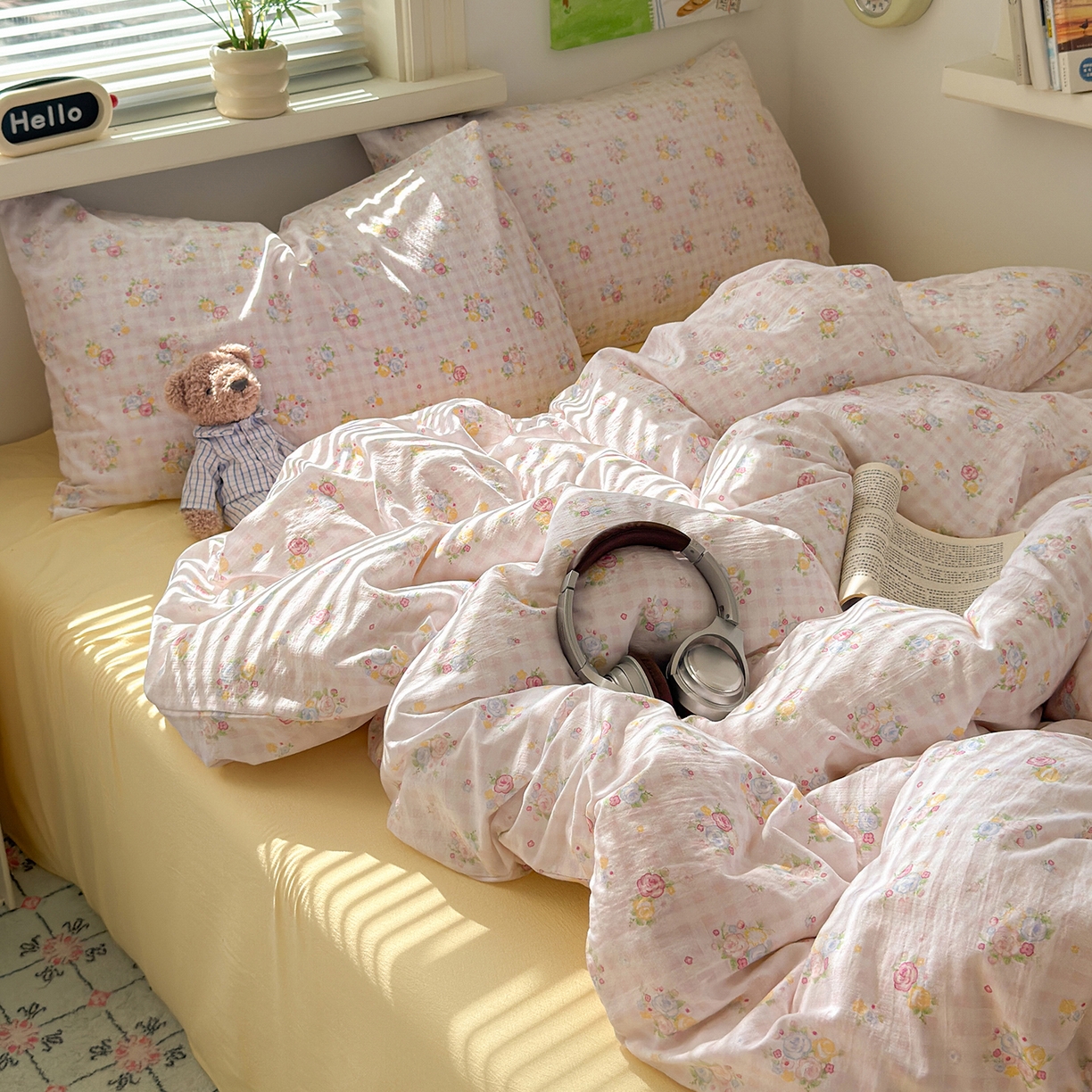 91家纺网 家纺一手货源 找家纺 沐芷 2025 A类木棉双层纱简约风床上四件套柔软手感宿舍三件套 花间语