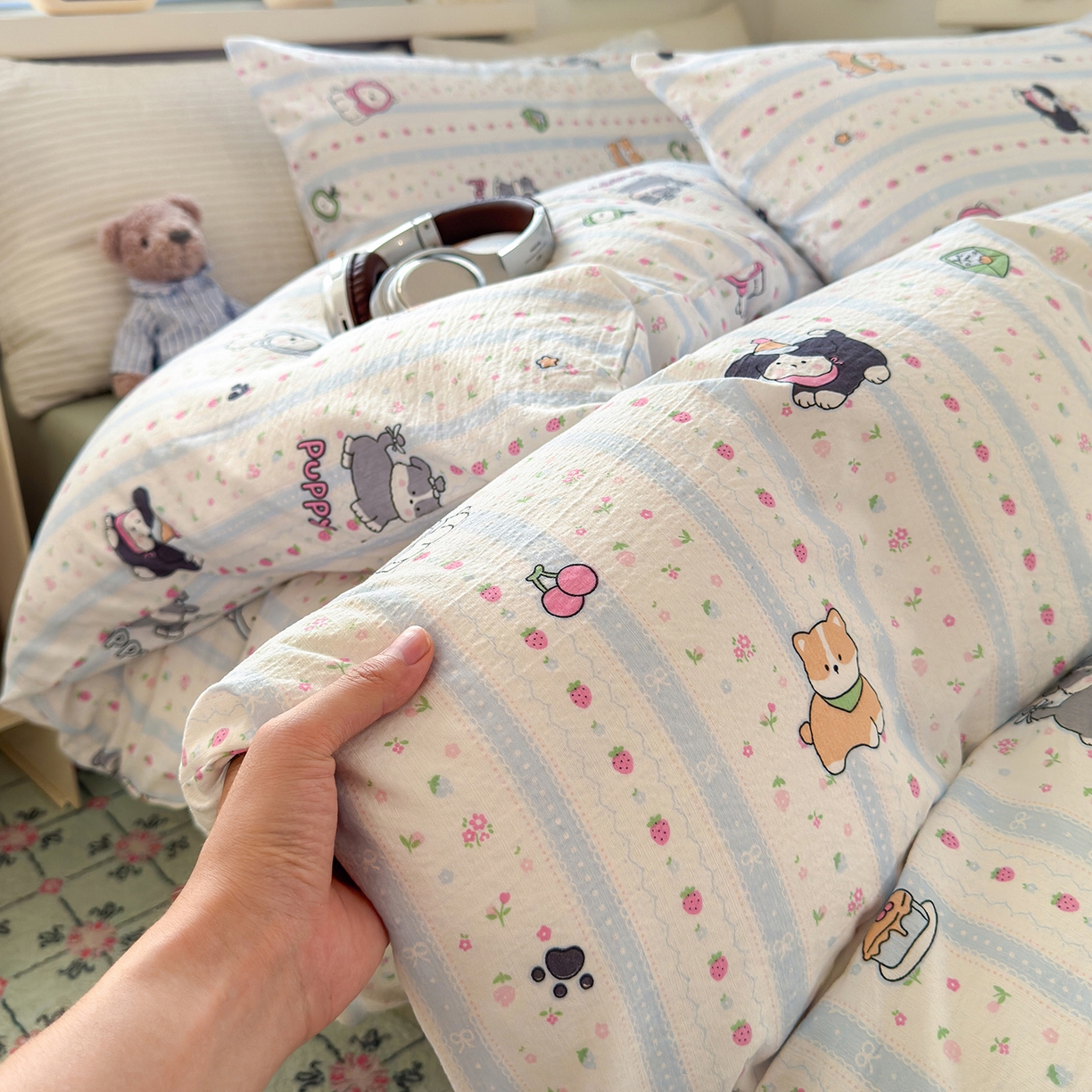 91家纺网 家纺一手货源 找家纺 沐芷 2025 A类木棉双层纱简约风床上四件套柔软手感宿舍三件套 可爱贝贝