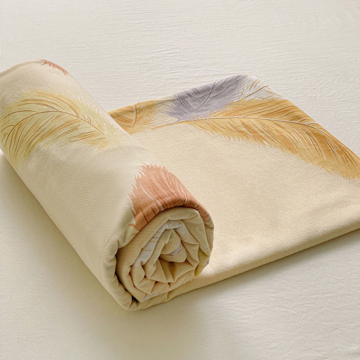 91家纺网 家纺一手货源 找家纺 纽缦家纺 2025新款全棉纯棉磨毛印花单床笠 床笠单件 加州阳光米