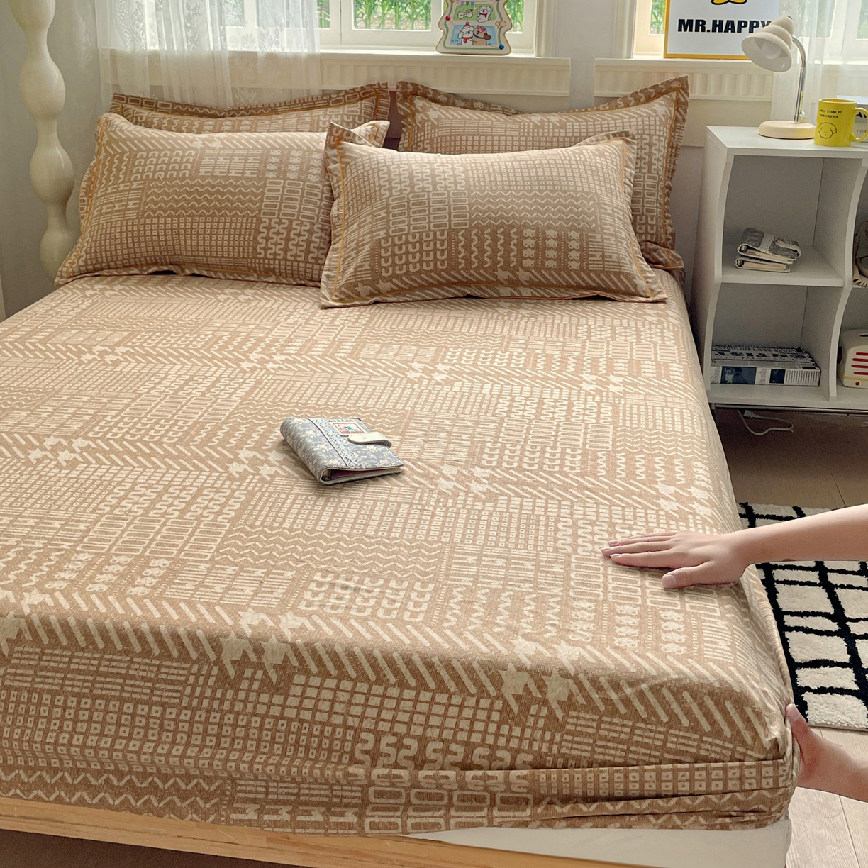 91家纺网 家纺一手货源 找家纺 纽缦家纺 2025新款全棉纯棉磨毛印花单床笠 床笠单件 罗卡尼亚咖