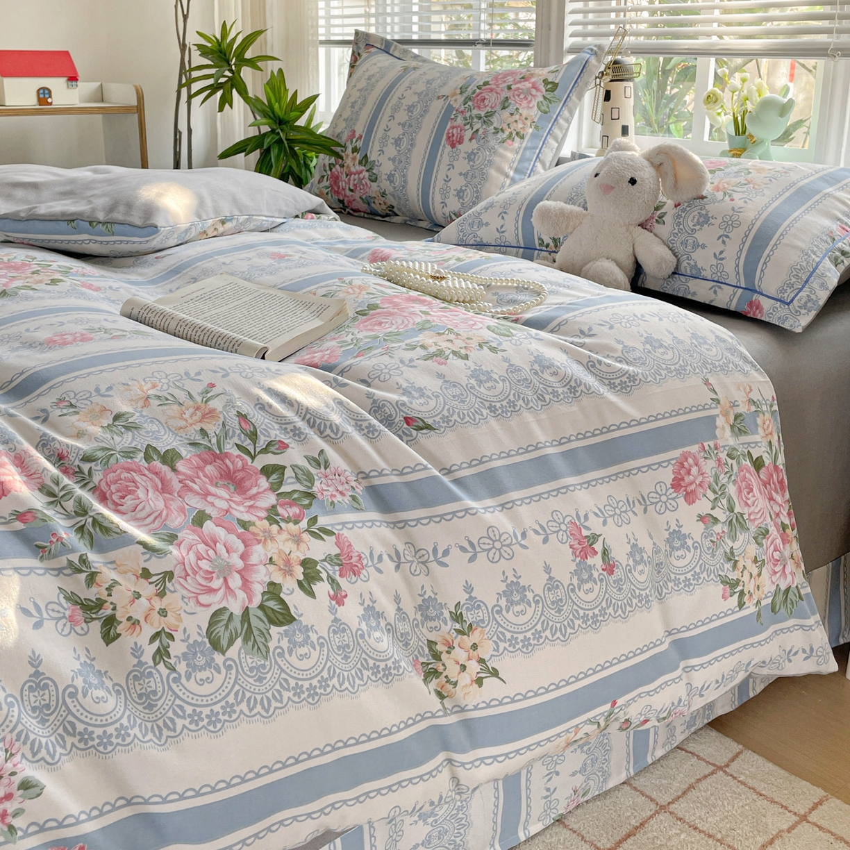 91家纺网 家纺一手货源 找家纺 纽缦家纺 2025新款全棉纯棉磨毛印花四件套 法芙娜蓝