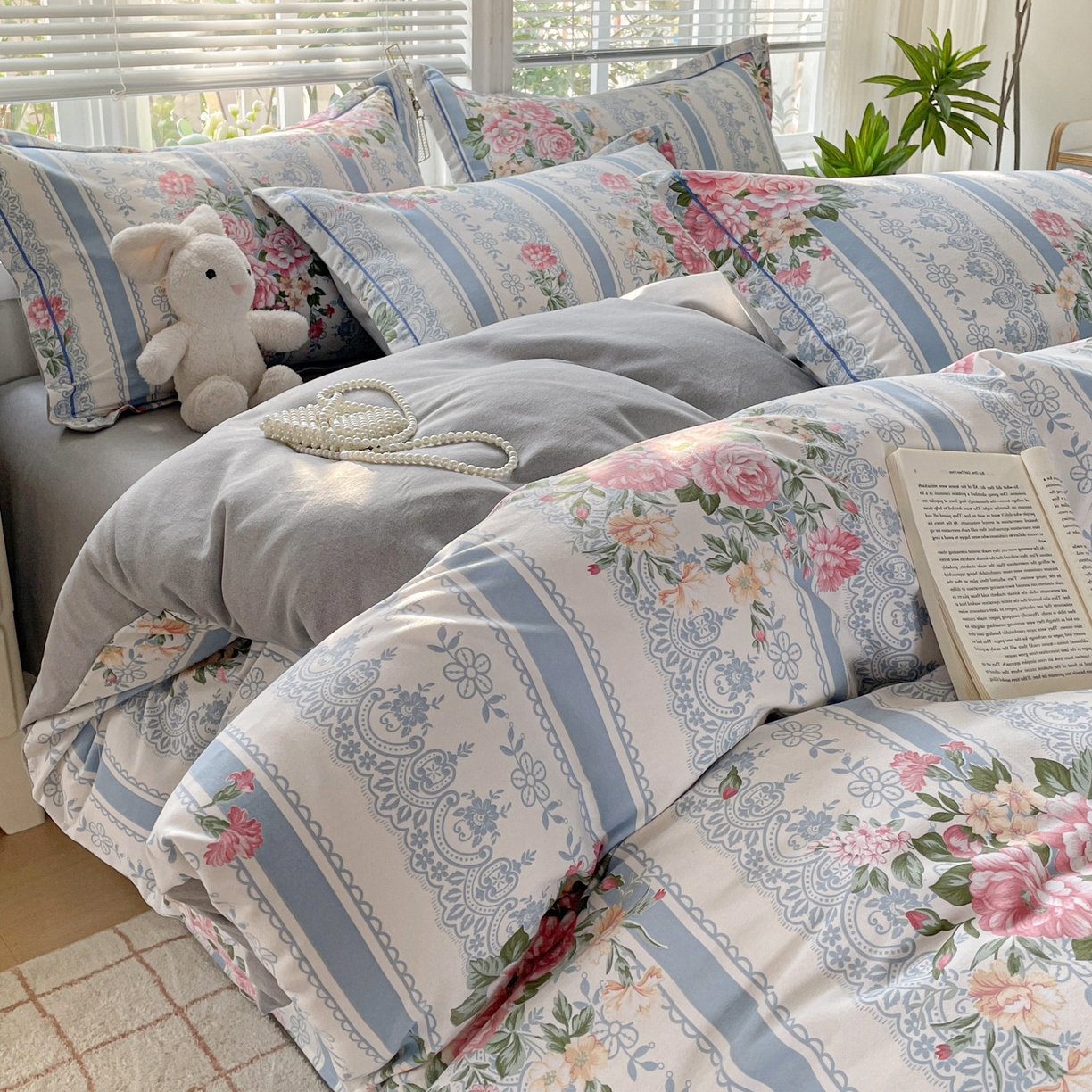 91家纺网 家纺一手货源 找家纺 纽缦家纺 2025新款全棉纯棉磨毛印花四件套 法芙娜蓝