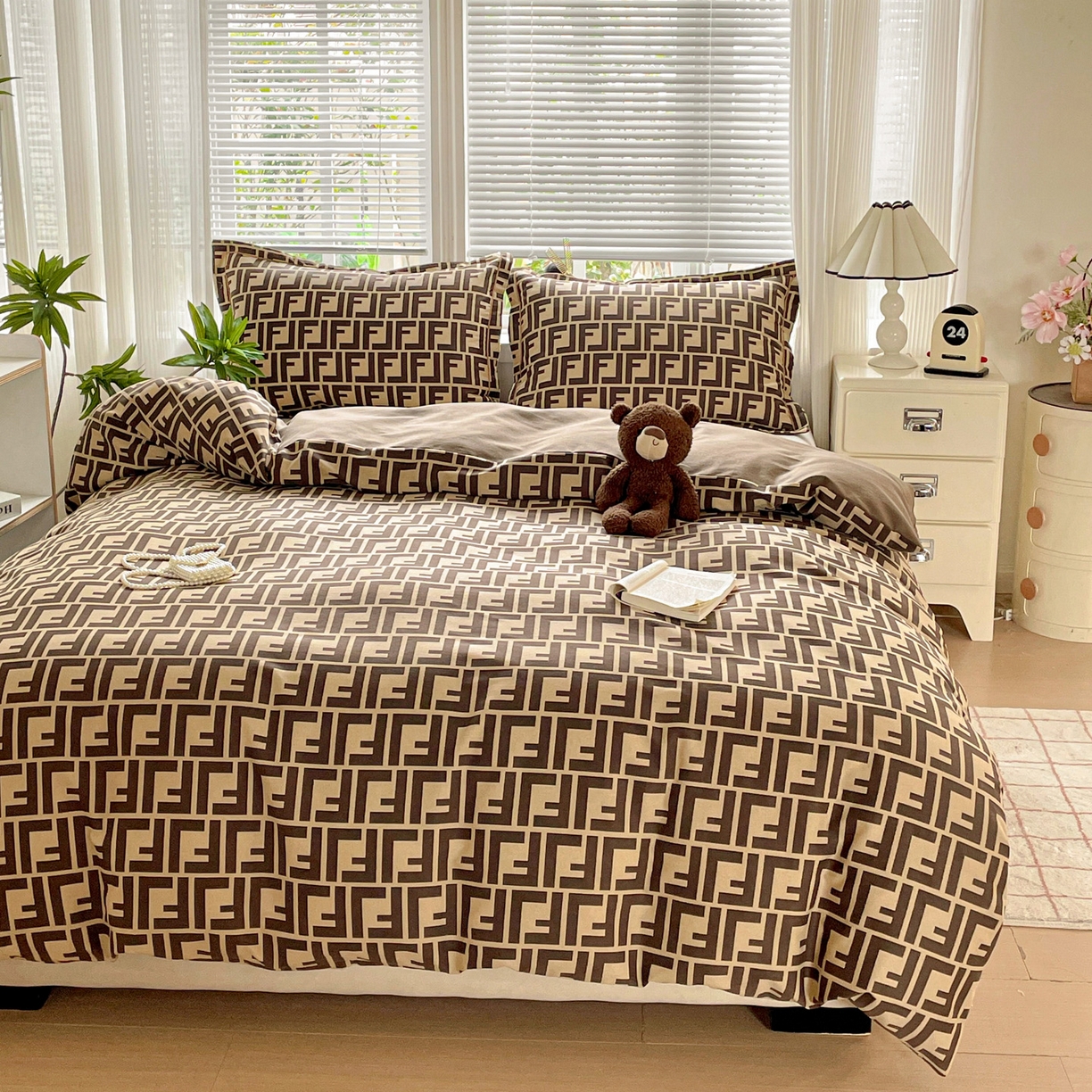 91家纺网 家纺一手货源 找家纺 纽缦家纺 2025新款全棉纯棉磨毛印花四件套 芬迪格