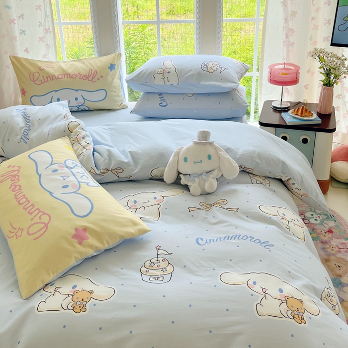 91家纺网 家纺一手货源 找家纺 金爱家2025新款三丽鸥正版授权卡通数码印花混搭纯棉印花系列四件套 棉三丽鸥-混搭点点玉桂狗蓝