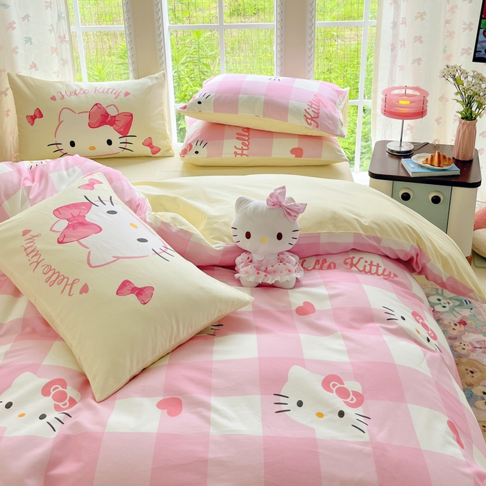 91家纺网 家纺一手货源 找家纺 金爱家2025新款三丽鸥正版授权卡通数码印花混搭纯棉印花系列四件套 棉三丽鸥-混搭告白kt猫