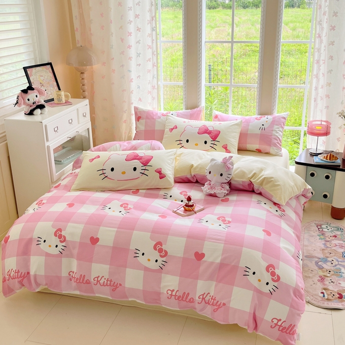 91家纺网 家纺一手货源 找家纺 金爱家2025新款三丽鸥正版授权卡通数码印花混搭纯棉印花系列四件套 棉三丽鸥-混搭告白kt猫