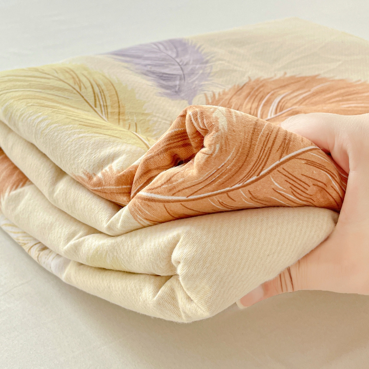 91家纺网 家纺一手货源 找家纺 纽缦家纺 2025新款全棉纯棉磨毛印花四件套 加州阳光米