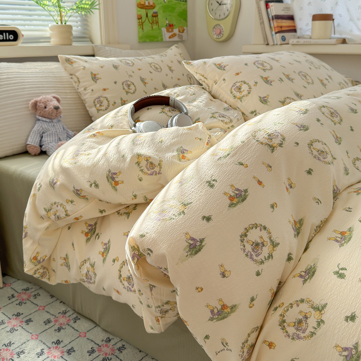 91家纺网 家纺一手货源 找家纺 沐芷 2025 A类木棉双层纱简约风床上四件套柔软手感宿舍三件套 月下小兔