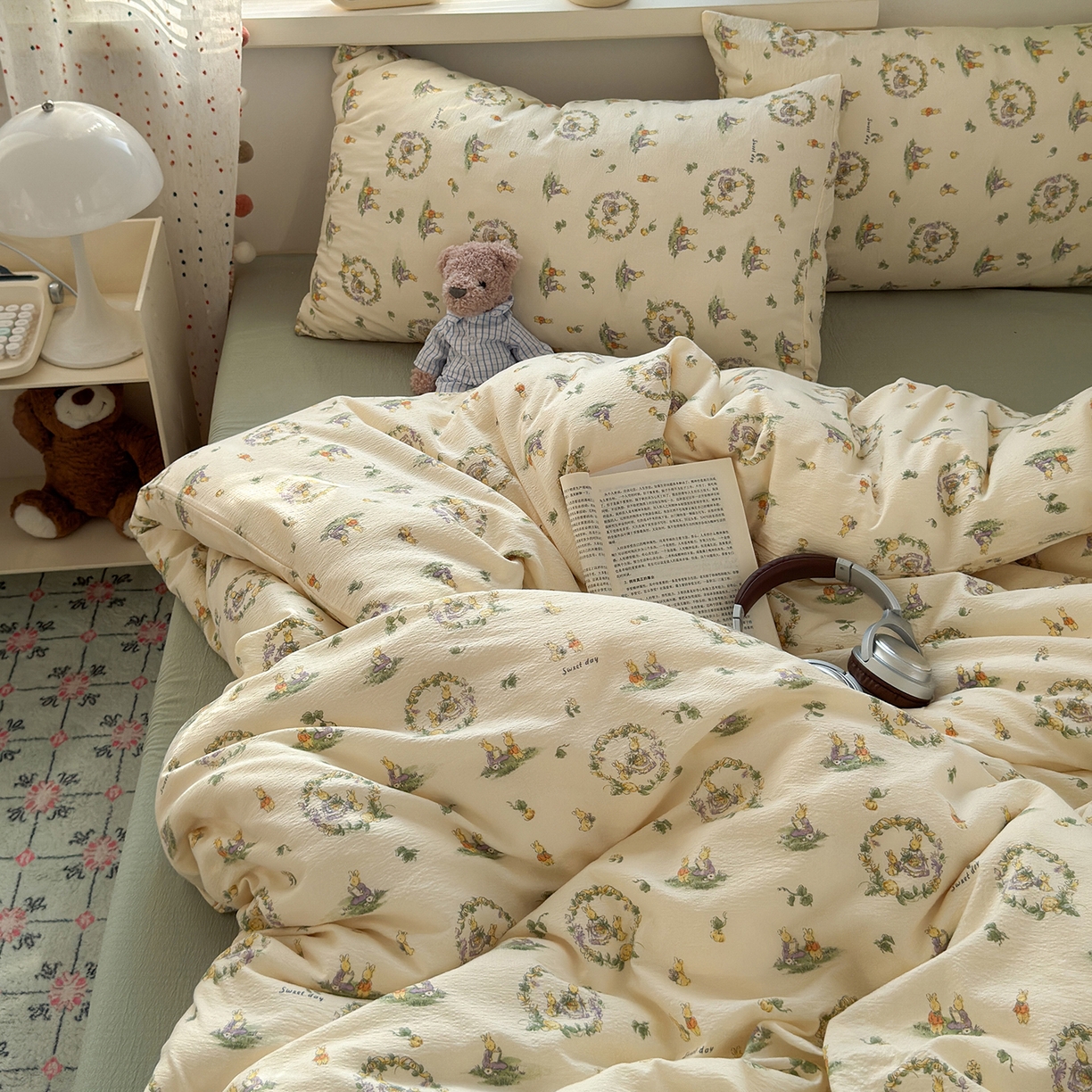 91家纺网 家纺一手货源 找家纺 沐芷 2025 A类木棉双层纱简约风床上四件套柔软手感宿舍三件套 月下小兔