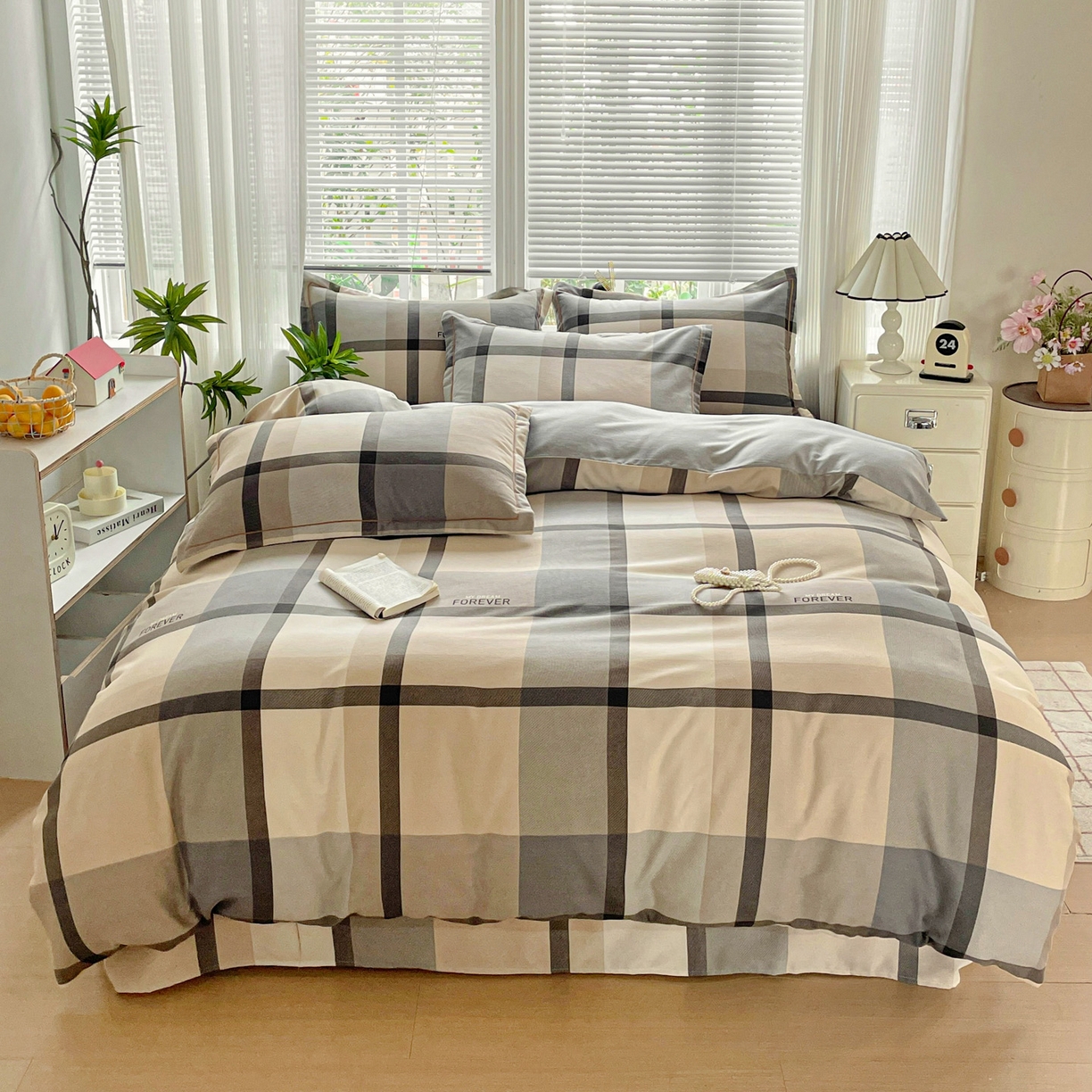 91家纺网 家纺一手货源 找家纺 纽缦家纺 2025新款全棉纯棉磨毛印花四件套 曼迪咖