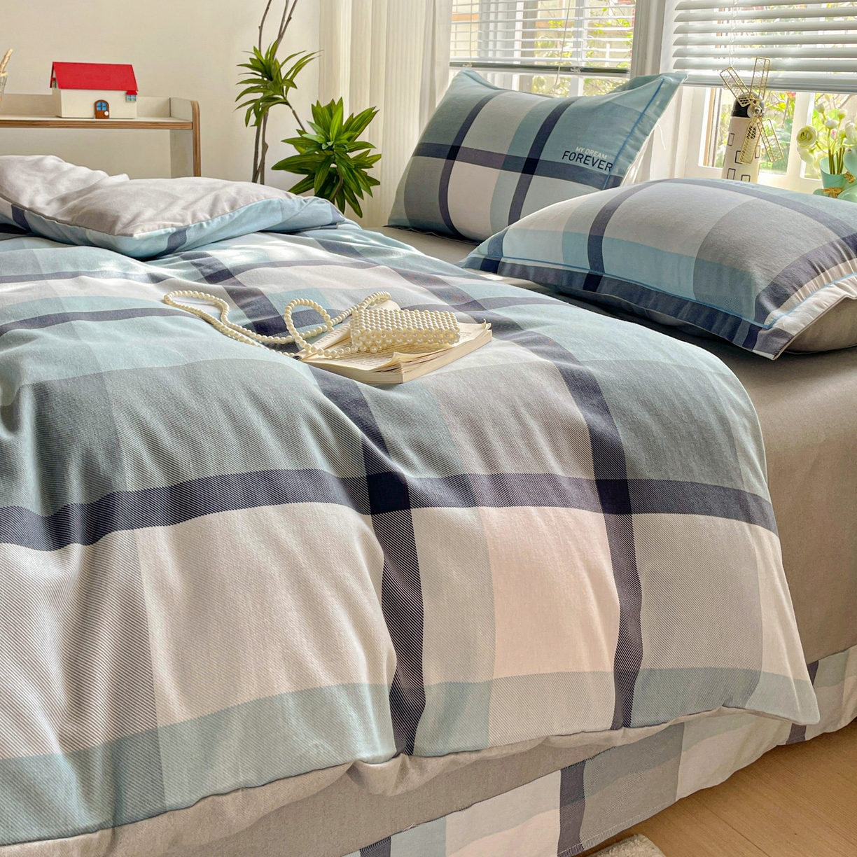 91家纺网 家纺一手货源 找家纺 纽缦家纺 2025新款全棉纯棉磨毛印花四件套 曼迪蓝