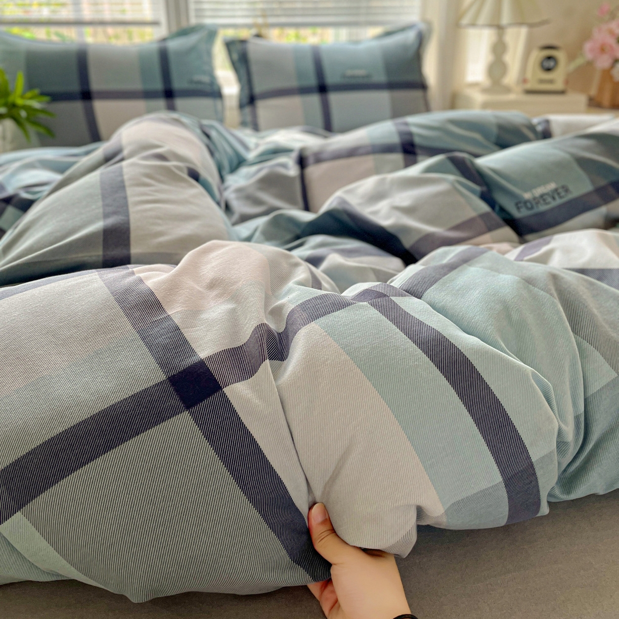 91家纺网 家纺一手货源 找家纺 纽缦家纺 2025新款全棉纯棉磨毛印花四件套 曼迪蓝