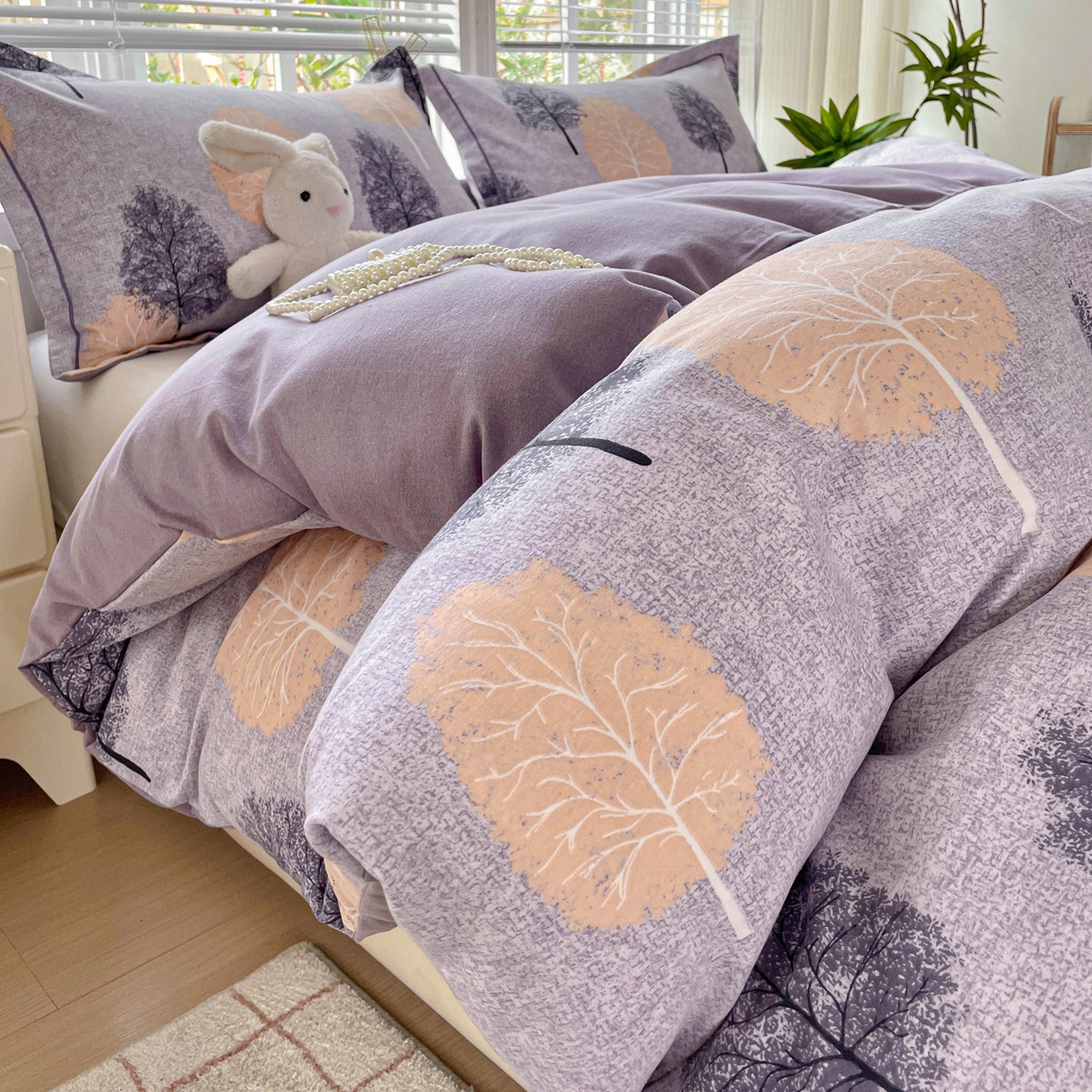 91家纺网 家纺一手货源 找家纺 纽缦家纺 2025新款全棉纯棉磨毛印花四件套 秘境森林蓝