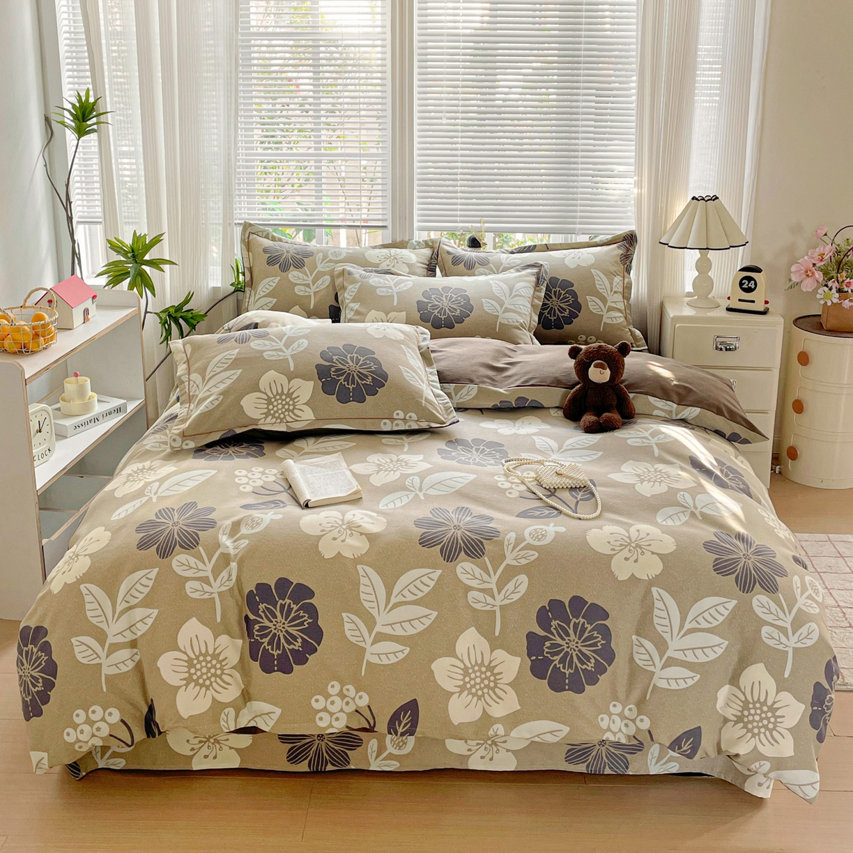 91家纺网 家纺一手货源 找家纺 纽缦家纺 2025新款全棉纯棉磨毛印花四件套 清风微甜灰