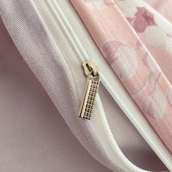 91家纺网 家纺一手货源 找家纺 格里芬家纺 2025全棉加厚磨毛数码印花四件套妮可-紫