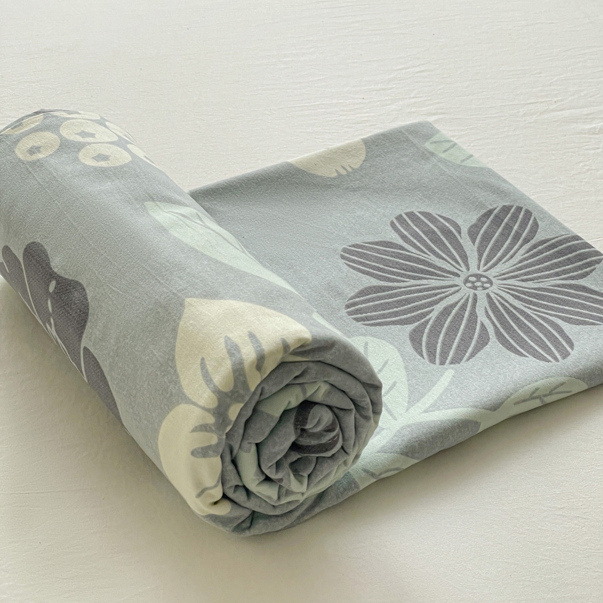 91家纺网 家纺一手货源 找家纺 纽缦家纺 2025新款全棉纯棉磨毛印花单床笠 床笠单件 清风微甜蓝