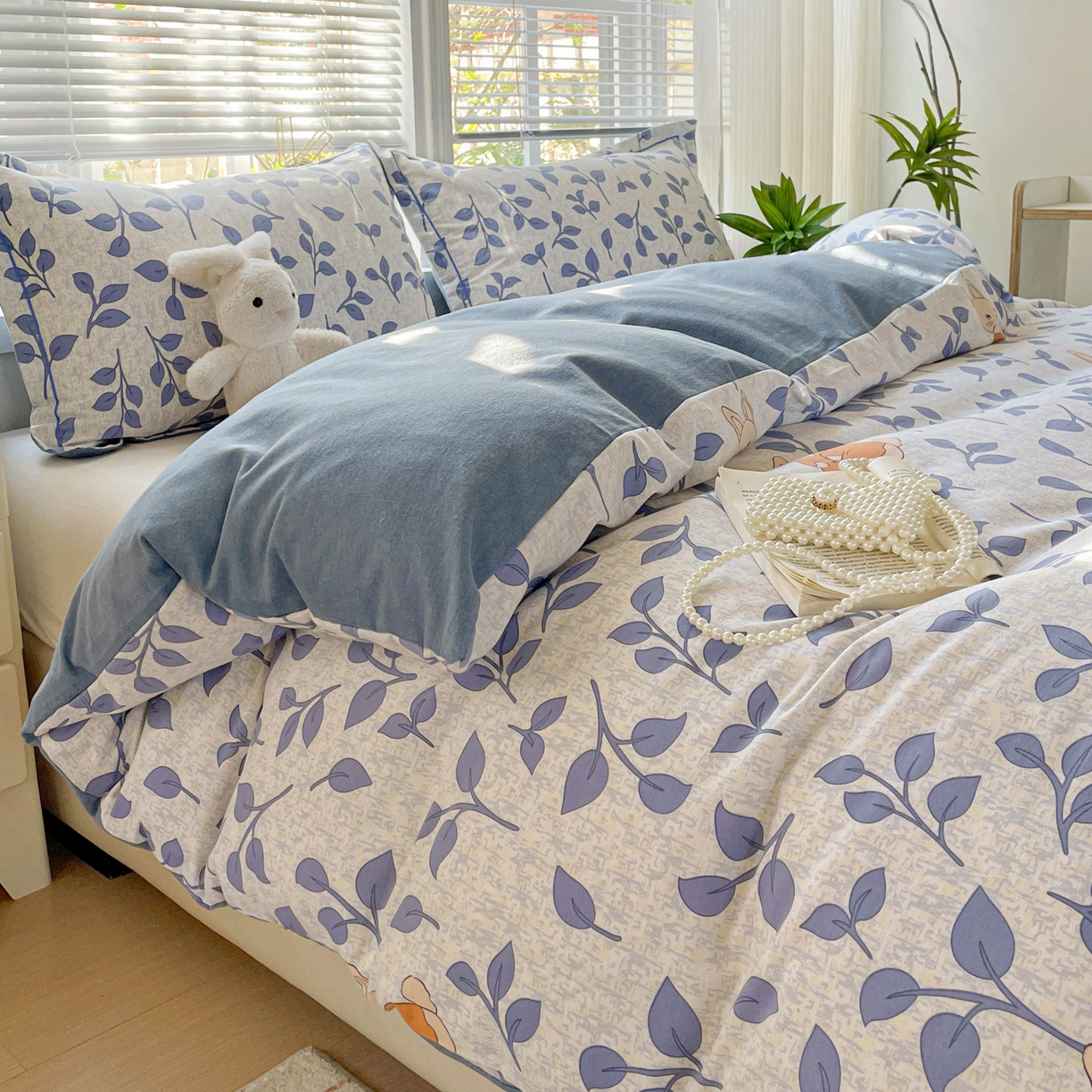 91家纺网 家纺一手货源 找家纺 纽缦家纺 2025新款全棉纯棉磨毛印花四件套 童画小兔