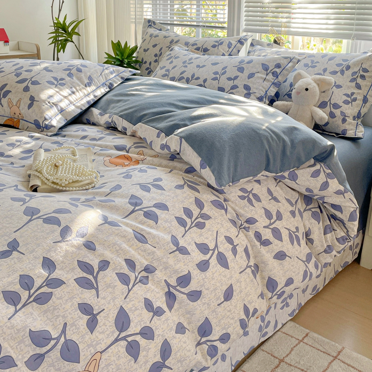 91家纺网 家纺一手货源 找家纺 纽缦家纺 2025新款全棉纯棉磨毛印花四件套 童画小兔