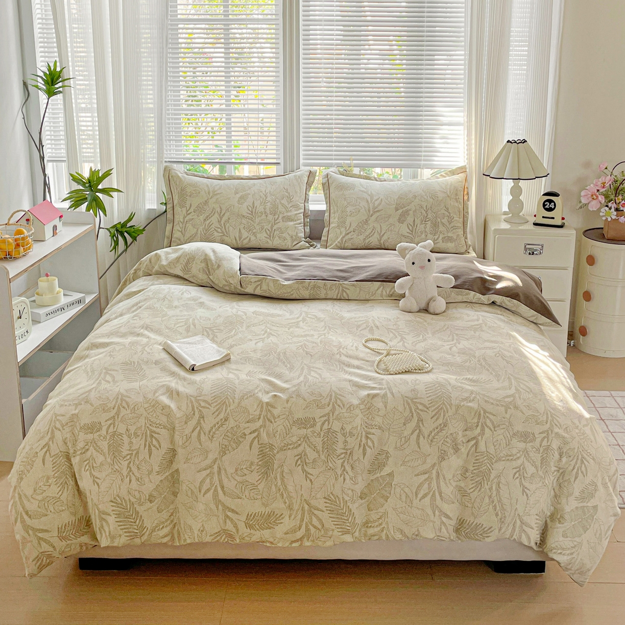 91家纺网 家纺一手货源 找家纺 纽缦家纺 2025新款全棉纯棉磨毛印花四件套 叶之舞咖