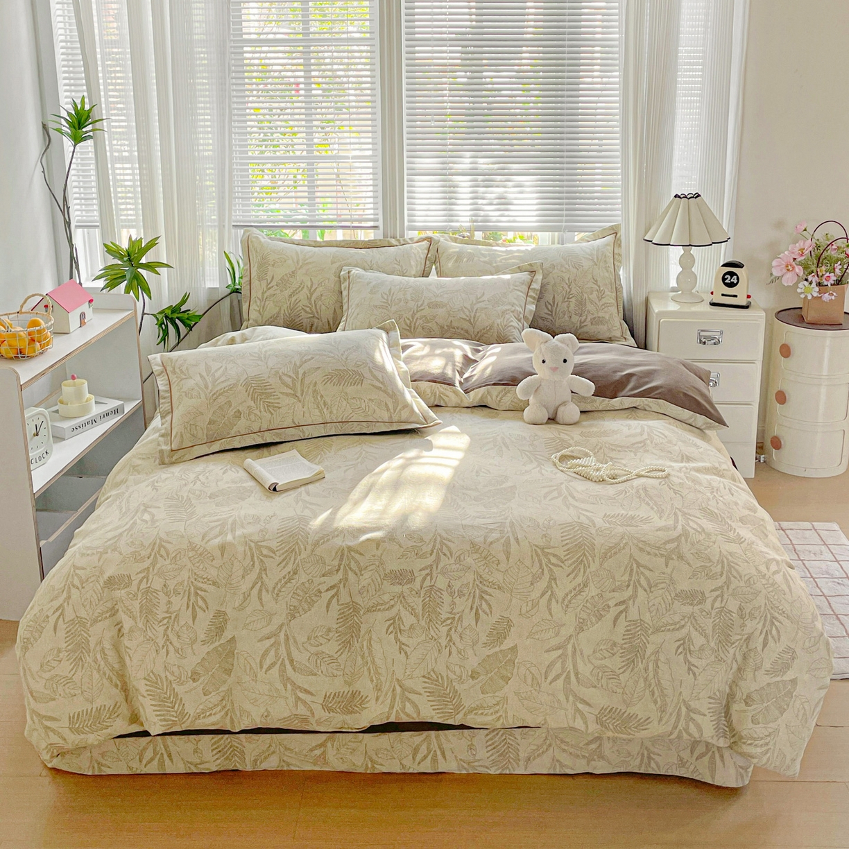 91家纺网 家纺一手货源 找家纺 纽缦家纺 2025新款全棉纯棉磨毛印花四件套 叶之舞咖