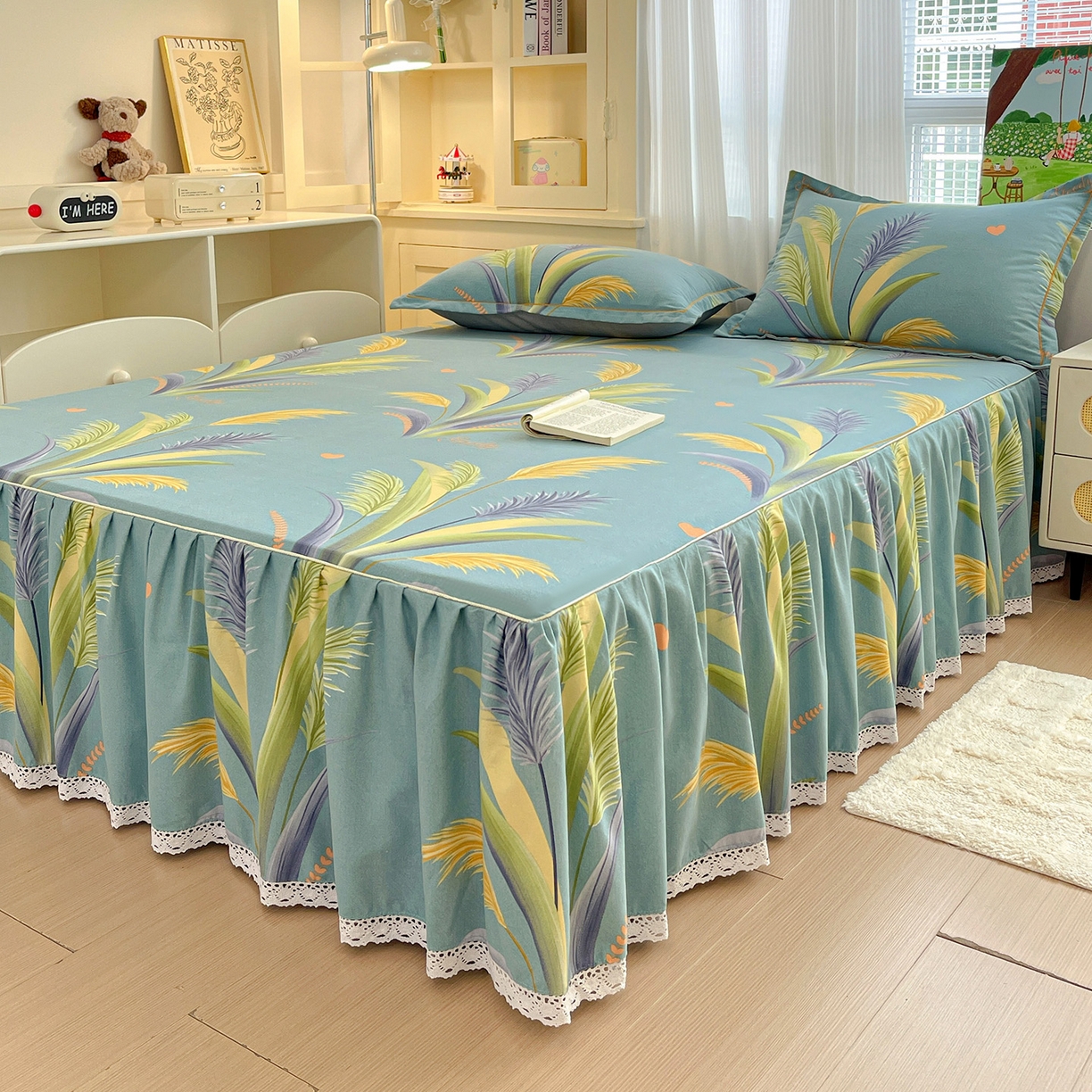 91家纺网 家纺一手货源 找家纺 纽缦家纺 2025新款全棉纯棉磨毛印花单品床裙 床裙单件 风吹麦浪蓝