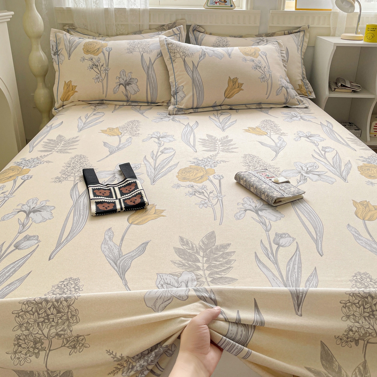 91家纺网 家纺一手货源 找家纺 纽缦家纺 2025新款全棉纯棉磨毛印花单床单 床单单件 且听风铃灰