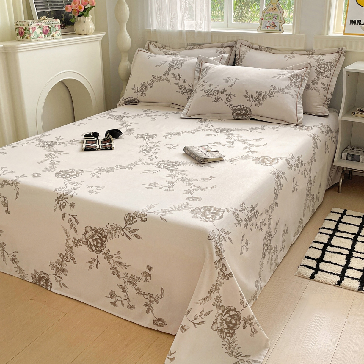 91家纺网 家纺一手货源 找家纺 纽缦家纺 2025新款全棉纯棉磨毛印花单床单 床单单件 复古花意灰