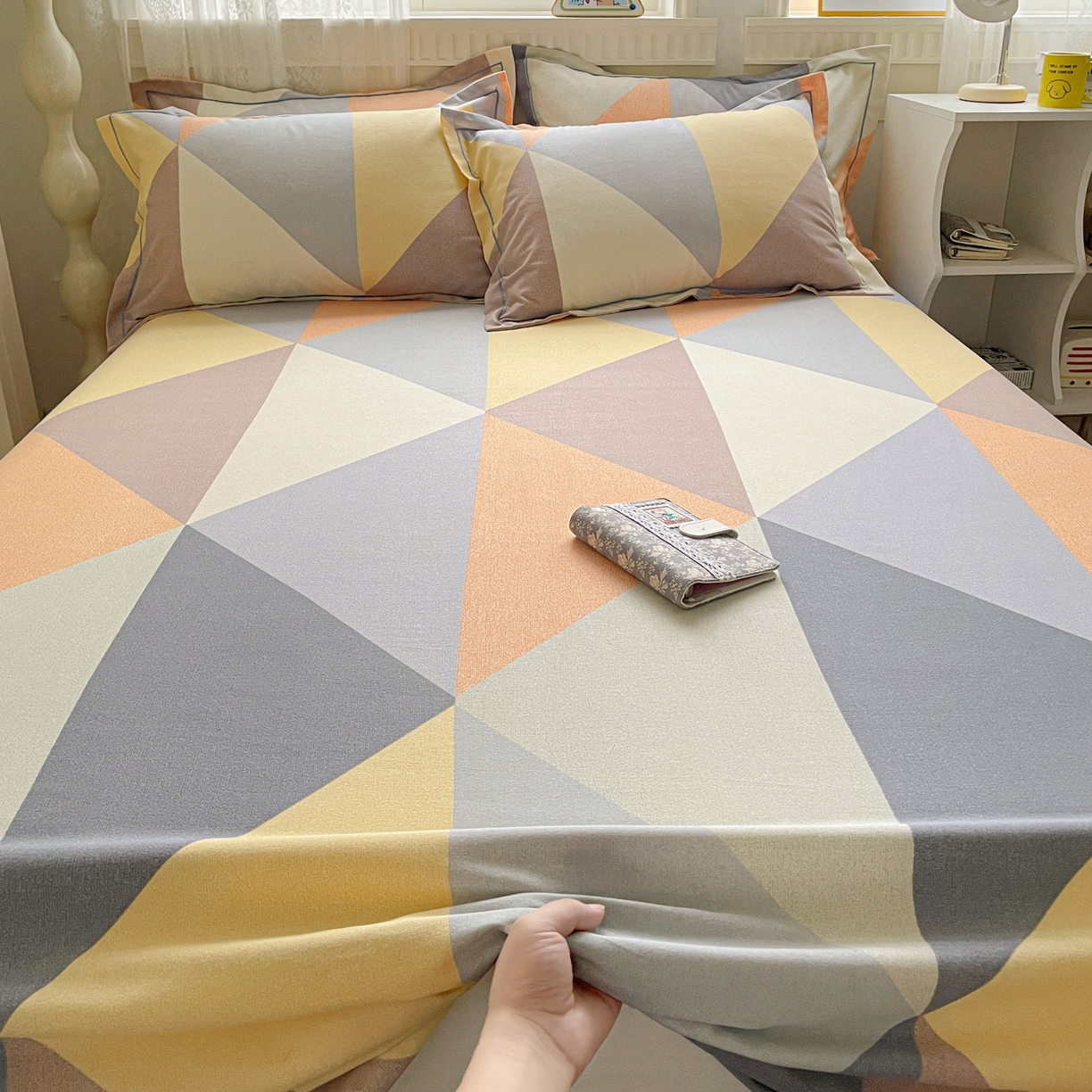 纽缦家纺 2025新款全棉纯棉磨毛印花单床单 床单单件 几何神话桔