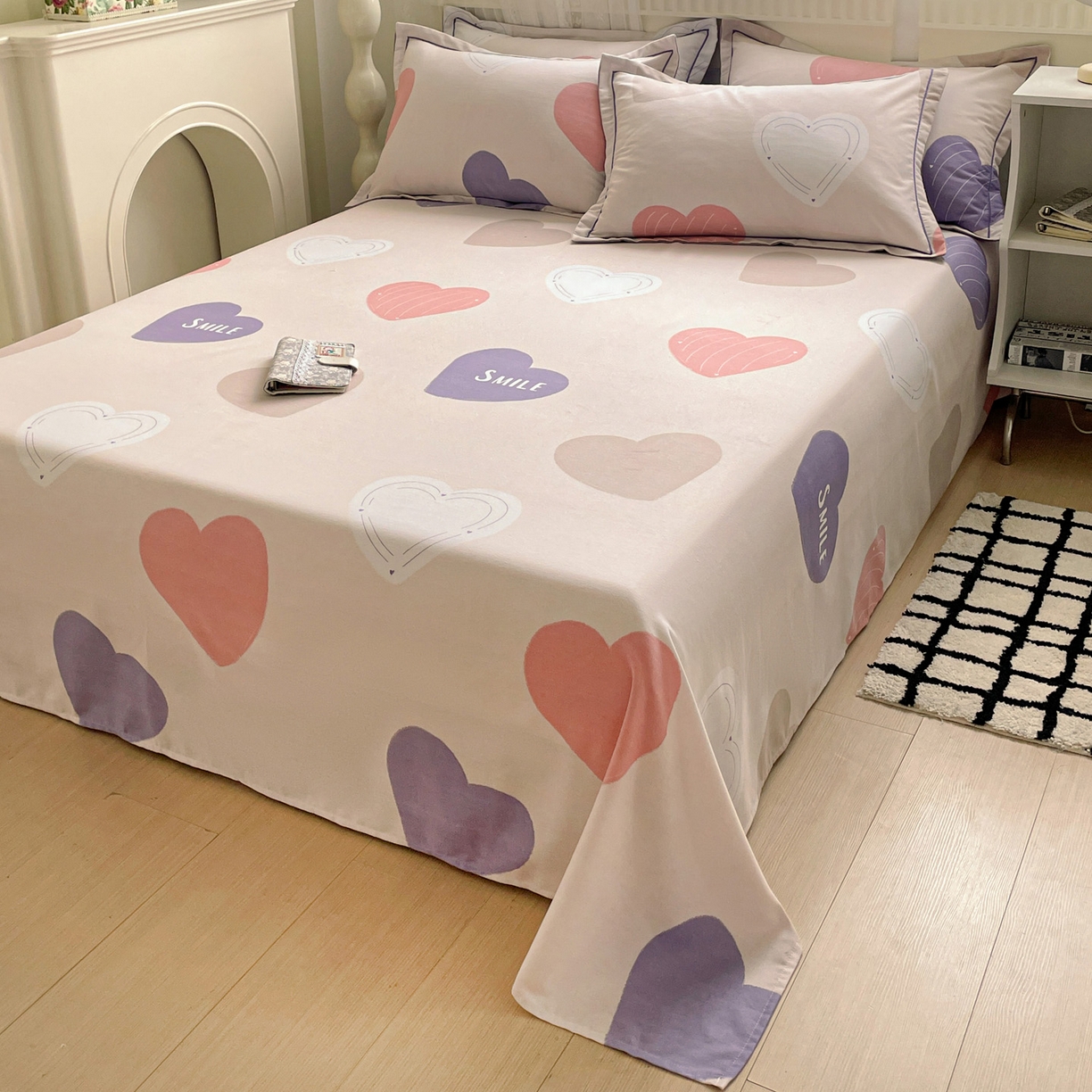 91家纺网 家纺一手货源 找家纺 纽缦家纺 2025新款全棉纯棉磨毛印花单床单 床单单件 浪漫心事粉