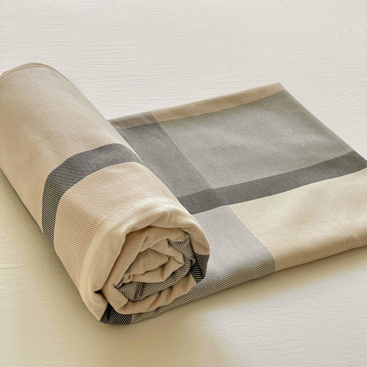 91家纺网 家纺一手货源 找家纺 纽缦家纺 2025新款全棉纯棉磨毛印花单床单 床单单件 曼迪咖