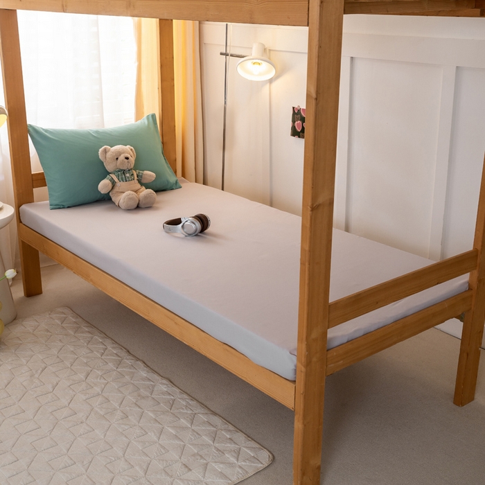 91家纺网 家纺一手货源 找家纺 芷凡家纺 2024新款水洗磨毛纯色双拼学生三件套四件套 橄榄绿+卡其